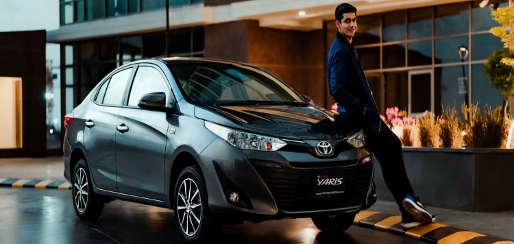 Toyota Yaris 1.5 CVT(BLACK INTERIOR) Gallery